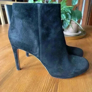 Via spiga heels